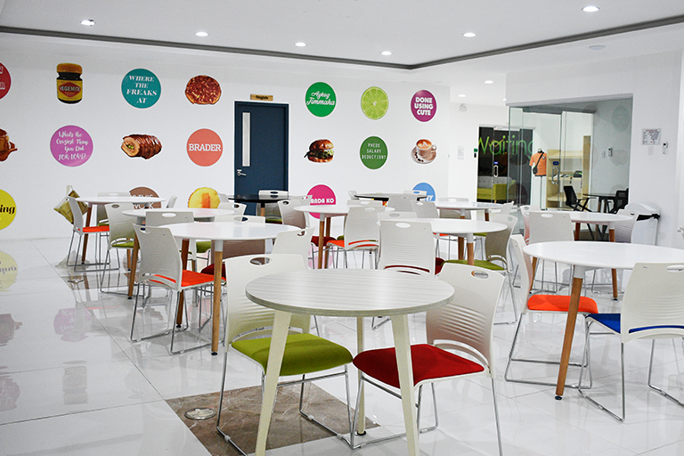 Mango-Square-Office-1