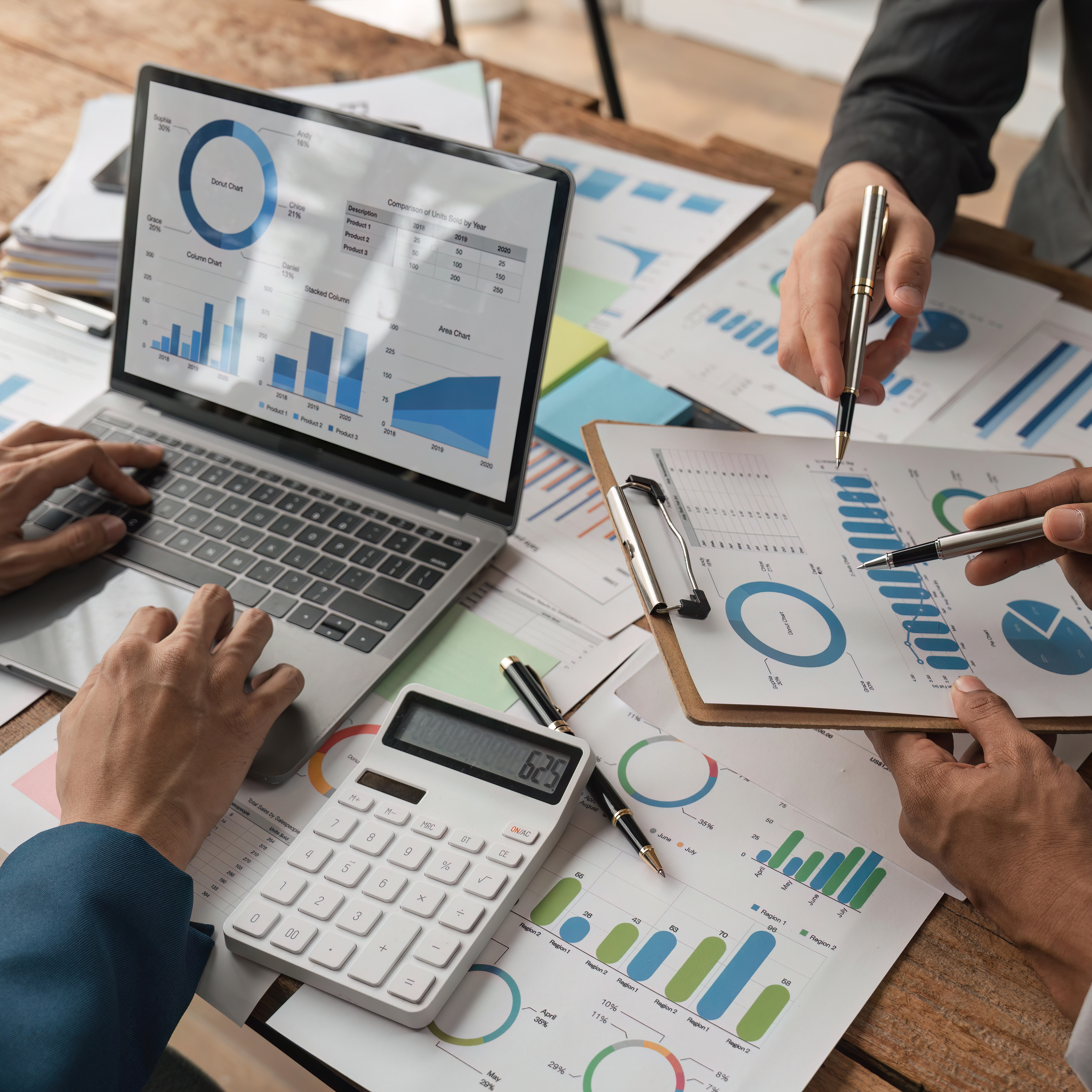 <span id="hs_cos_wrapper_name" class="hs_cos_wrapper hs_cos_wrapper_meta_field hs_cos_wrapper_type_text" style="" data-hs-cos-general-type="meta_field" data-hs-cos-type="text" >How many clients can a single financial adviser handle?</span>